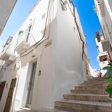 Marianna 25 * 滨海波利尼亚诺